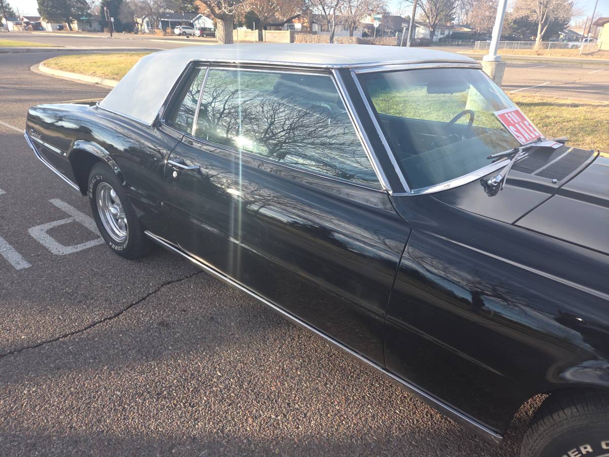 Ford-thunderbird-coupe-1967-black-9
