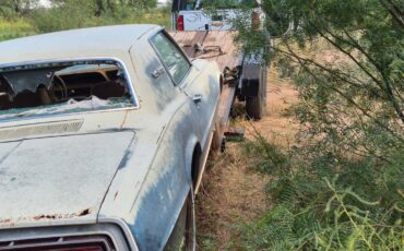 Ford-thunderbird-coupe-1969-blue-1