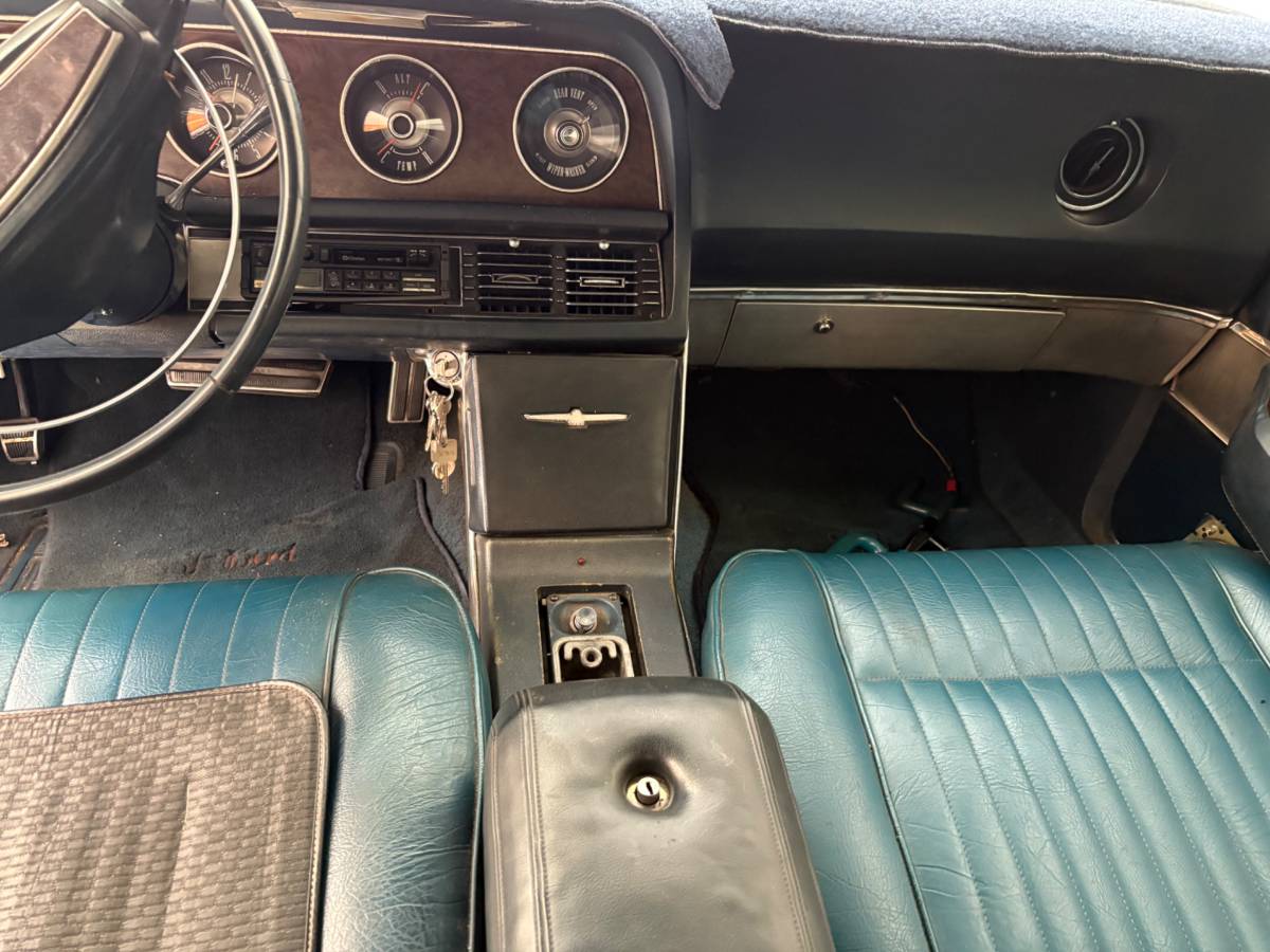 Ford-thunderbird-landau-1968-blue-2