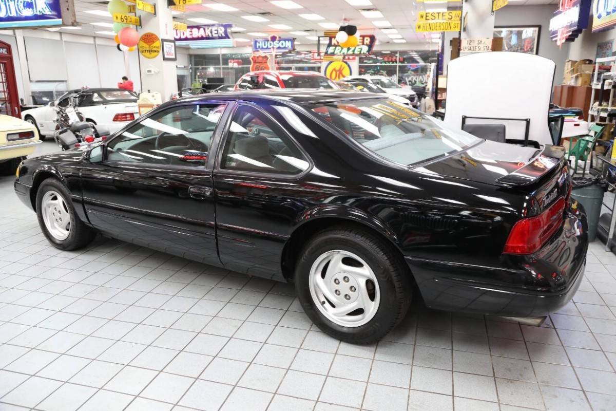 Ford-thunderbird-lx-2dr-coupe-1996-black-10