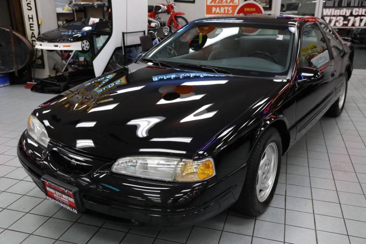 Ford-thunderbird-lx-2dr-coupe-1996-black-2