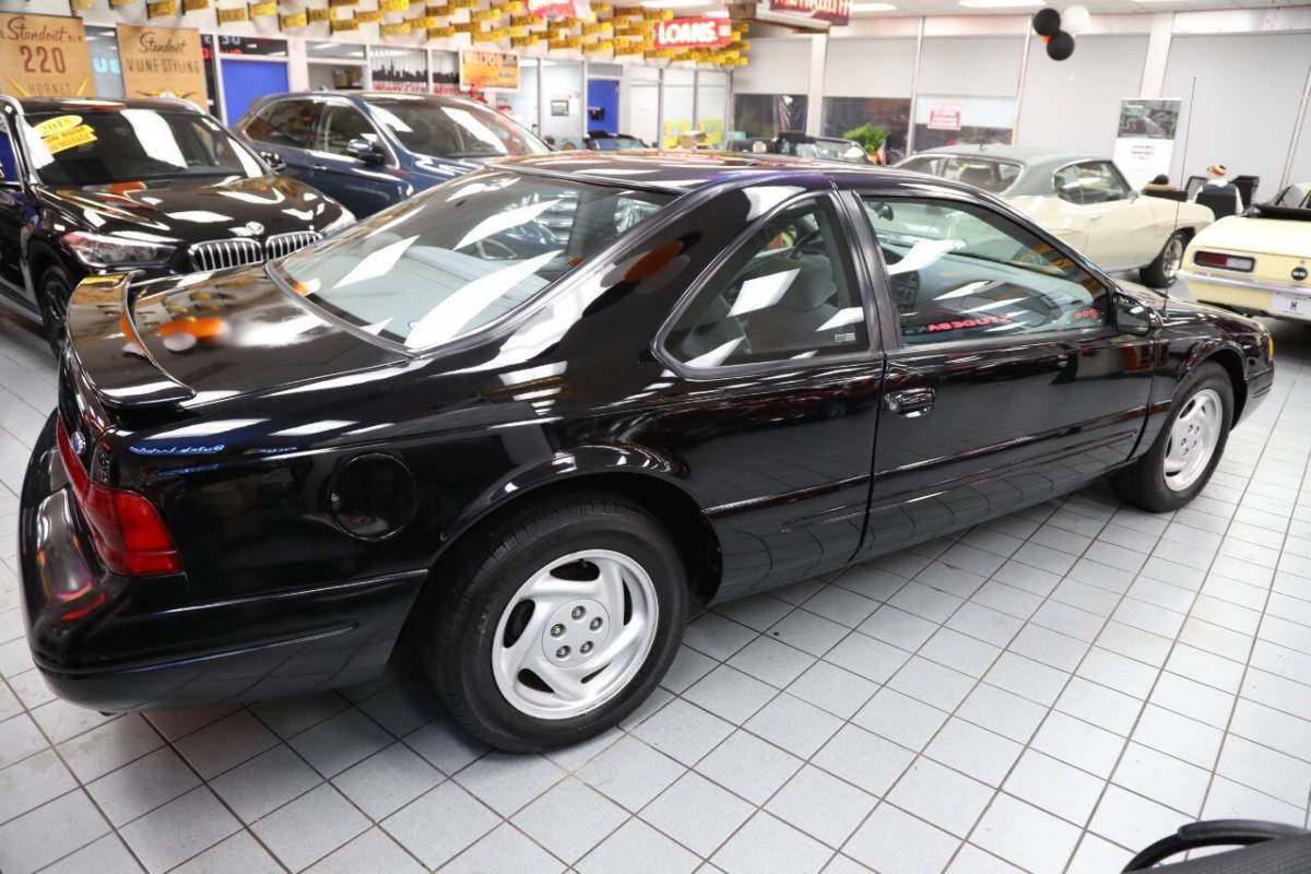 Ford-thunderbird-lx-2dr-coupe-1996-black-5