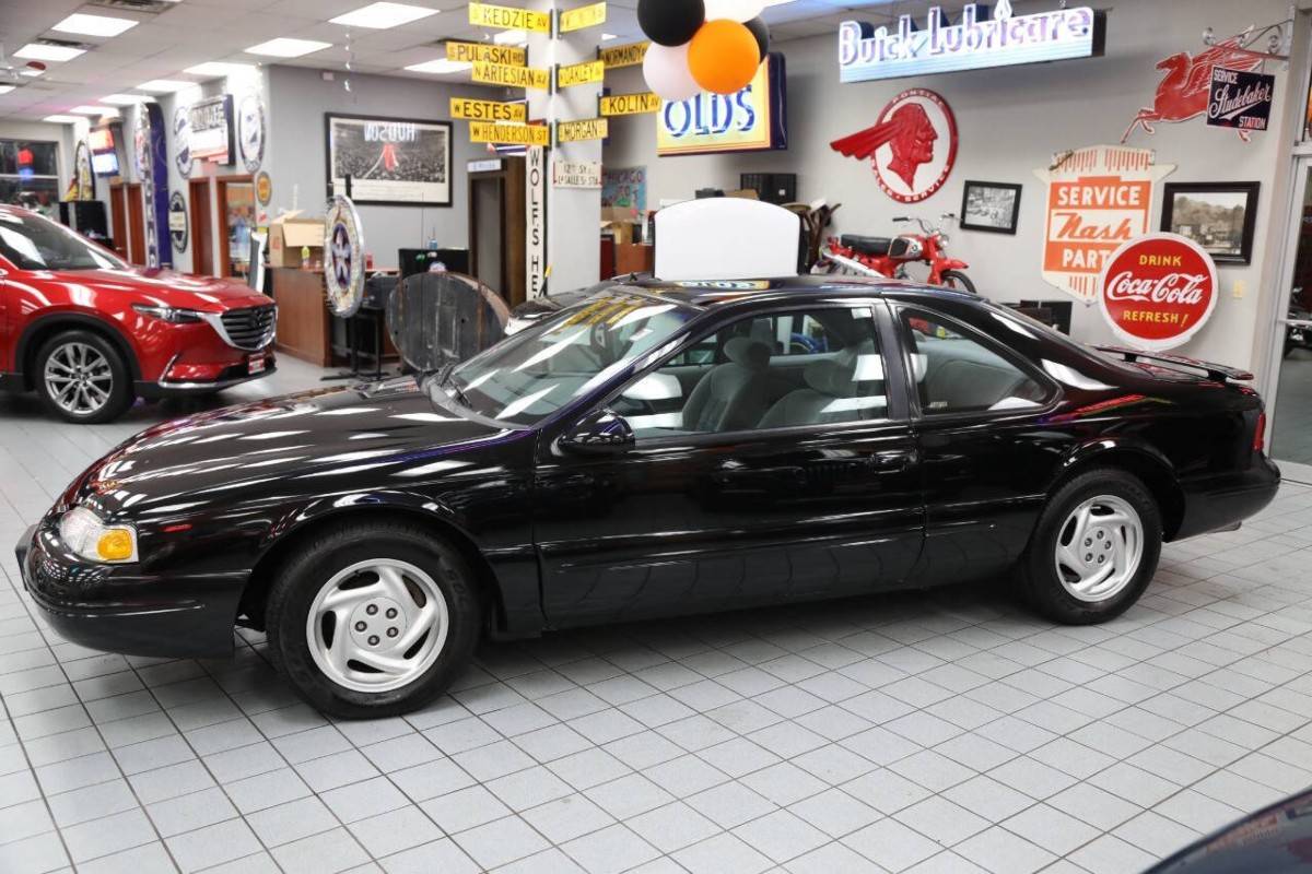Ford-thunderbird-lx-2dr-coupe-1996-black-8