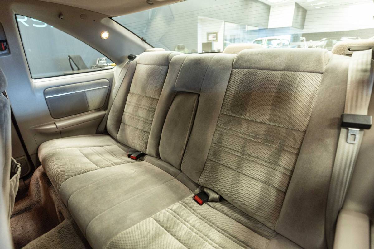 Ford-thunderbird-sc-1989-red-1