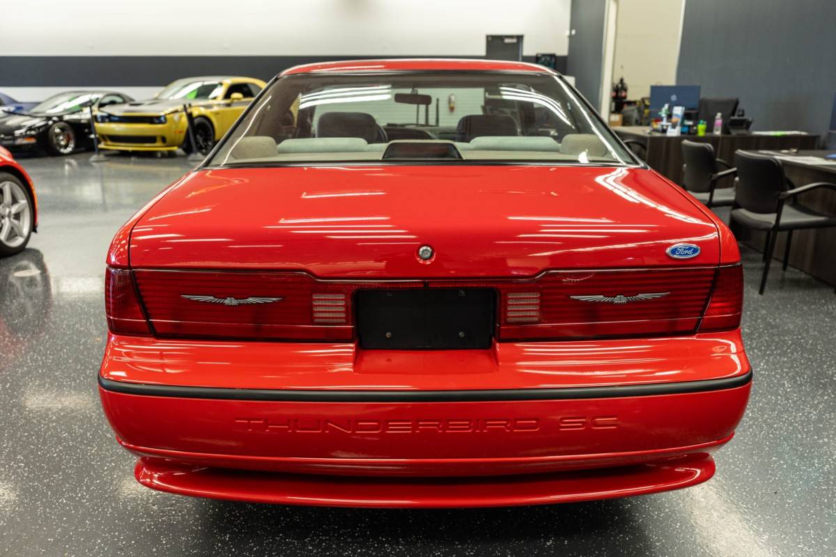 Ford-thunderbird-sc-1989-red-9