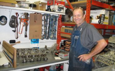 Ford-thunderbird-tudor-landau-1967-custom-10