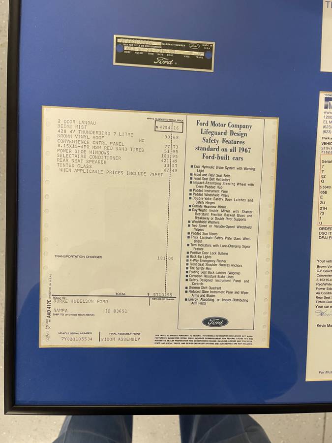 Ford-thunderbird-tudor-landau-1967-custom-35