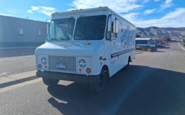 Ford-transit-t250-cargo-van-diesel-1986-white-5