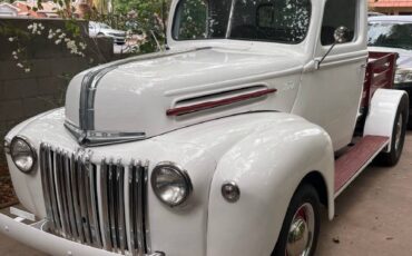 Ford-truck-1946-white-1