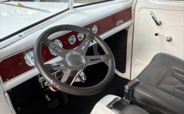 Ford-truck-1946-white-10