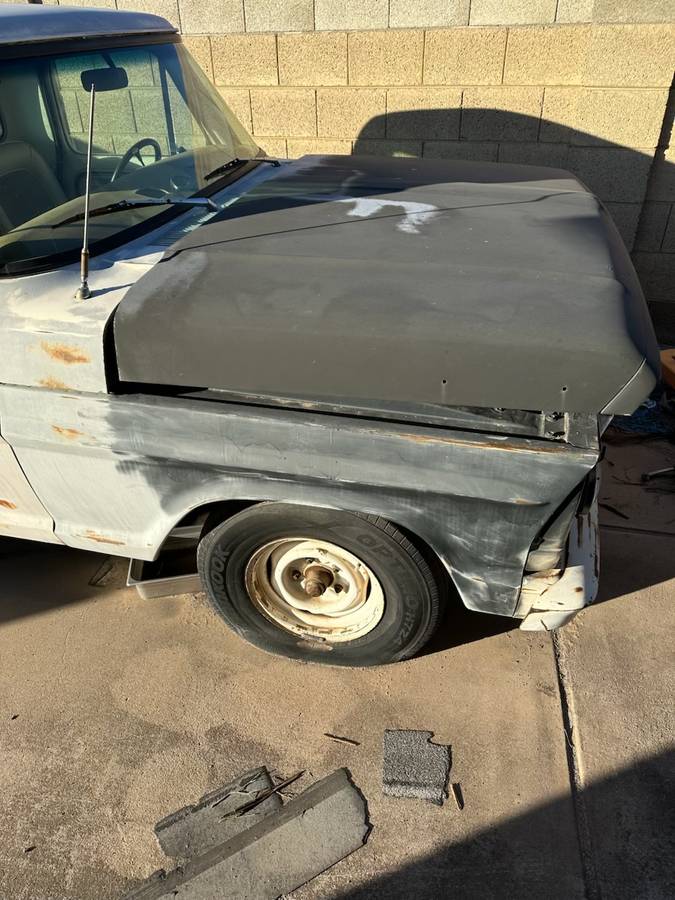 Ford-truck-1967-white-12