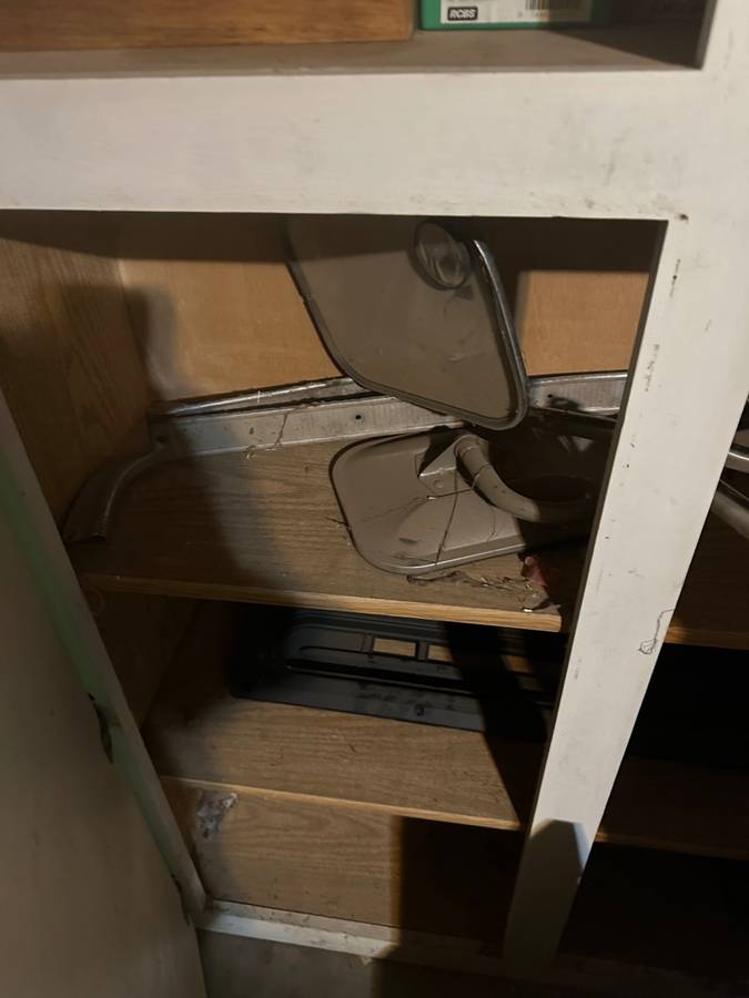 Ford-truck-1967-white-7