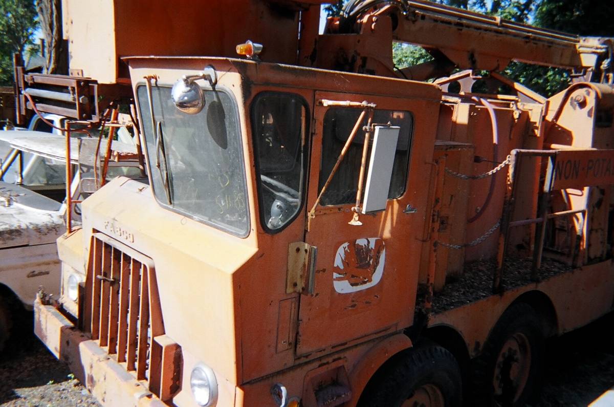 Ford-trucks-1970-custom-2