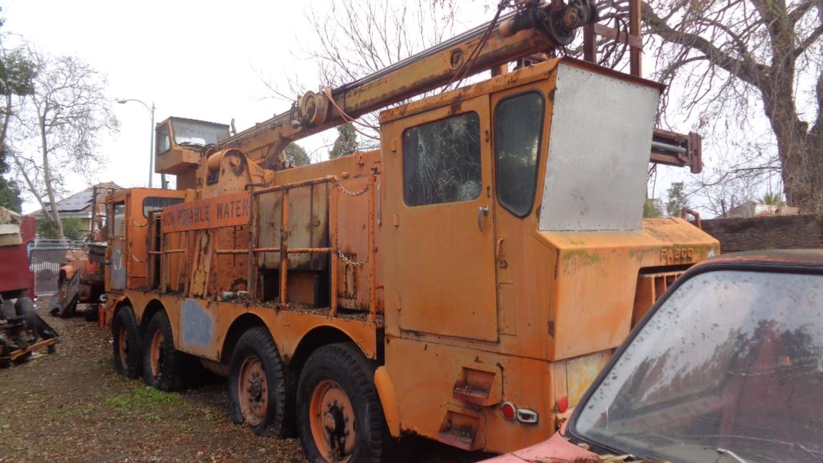 Ford-trucks-1970-custom-6