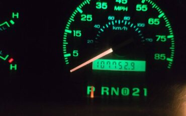 Ford-ultra-1995-white