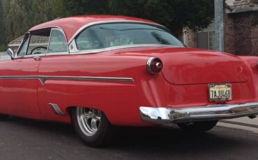 Ford-victoria-1954-3