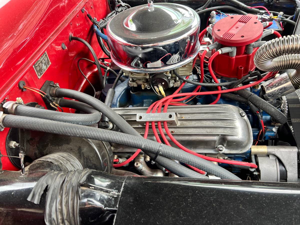 Ford-victoria-custom-shoebox-1951-red-19