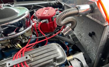 Ford-victoria-custom-shoebox-1951-red-3