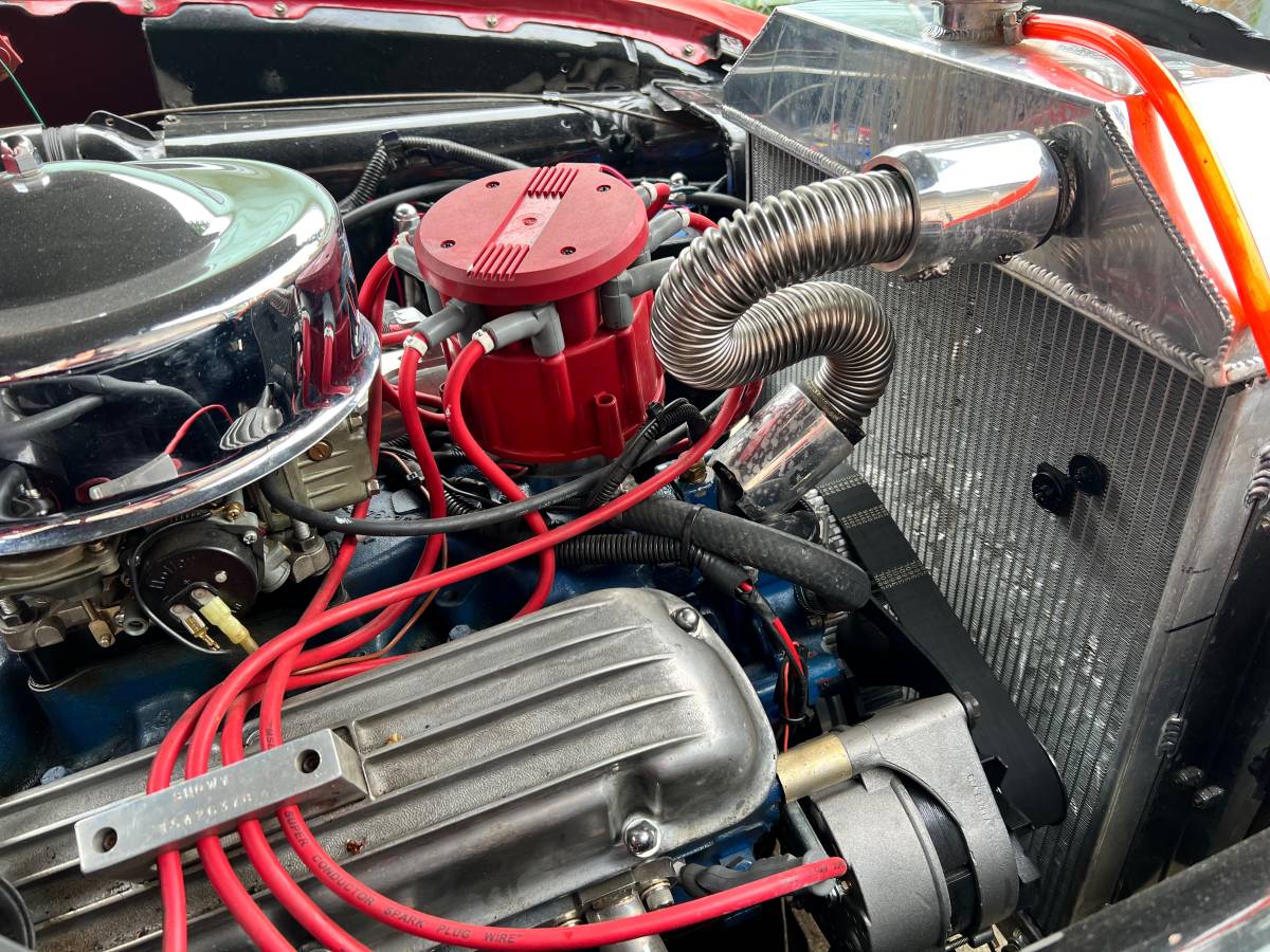 Ford-victoria-custom-shoebox-1951-red-3