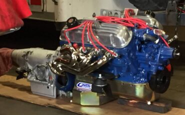 Ford-victoria-custom-shoebox-1951-red-32