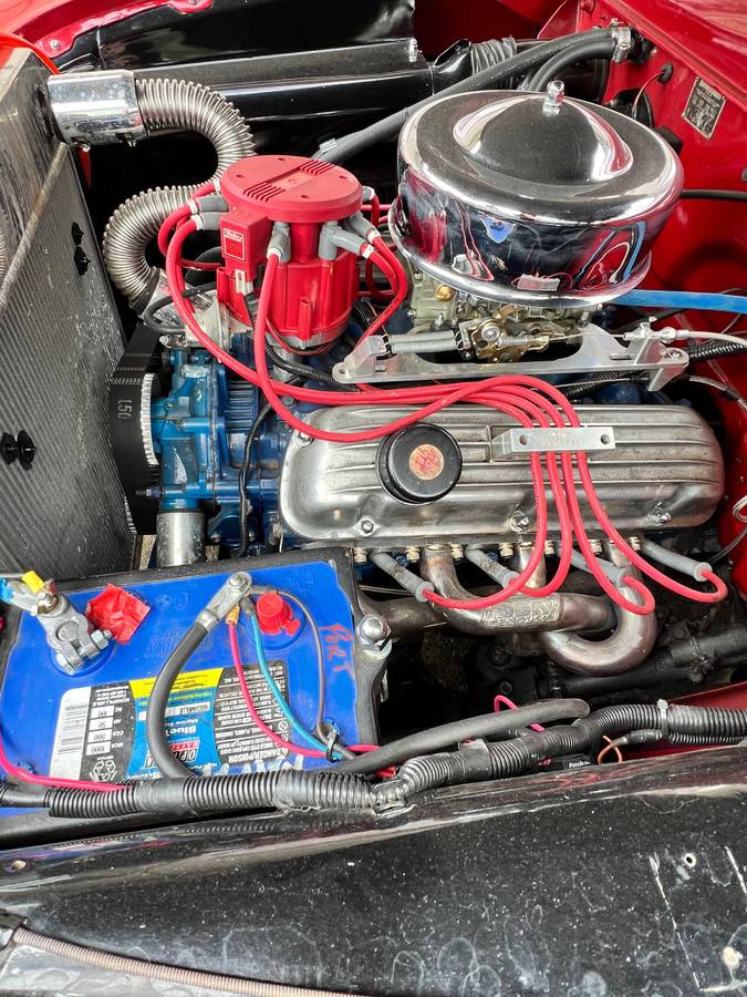 Ford-victoria-custom-shoebox-1951-red-36