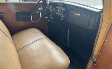 Ford-woody-deluxe.-1935-11