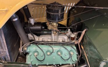 Ford-woody-deluxe.-1935-18