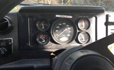 Freightliner-diesel-1995-white-17