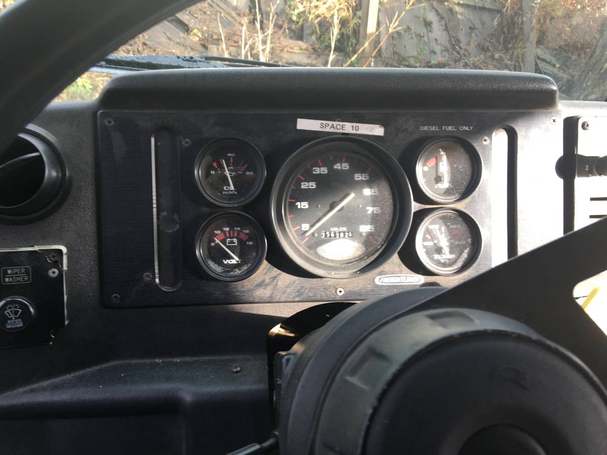 Freightliner-diesel-1995-white-17