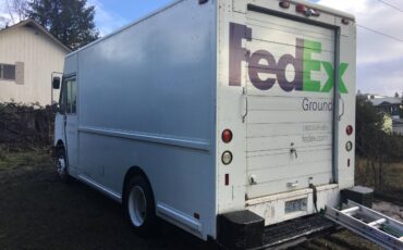 Freightliner-diesel-1995-white-2