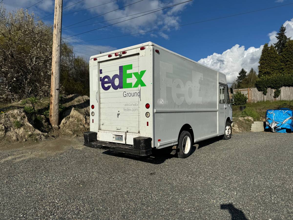 Freightliner-diesel-1995-white-22