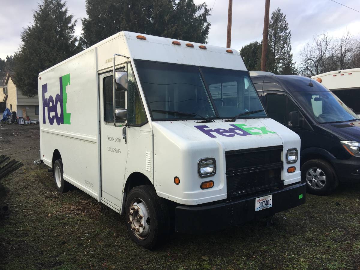 Freightliner-diesel-1995-white-3