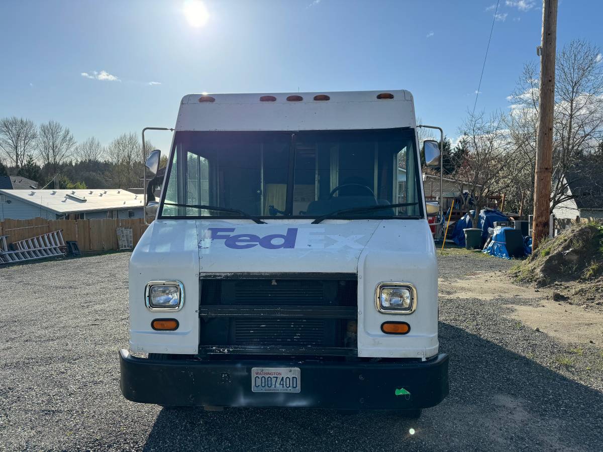 Freightliner-diesel-1995-white-6