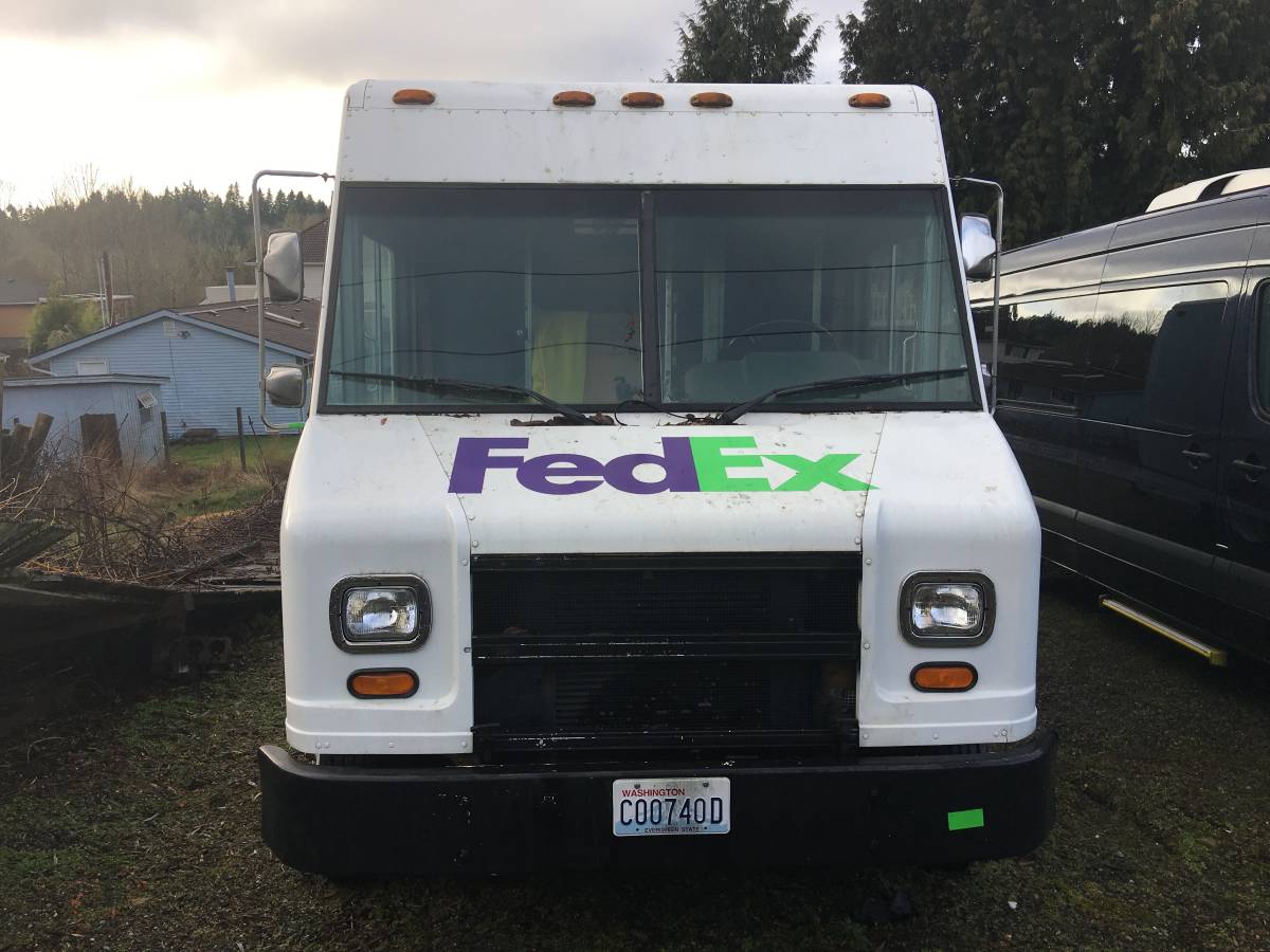 Freightliner-diesel-1995-white-8