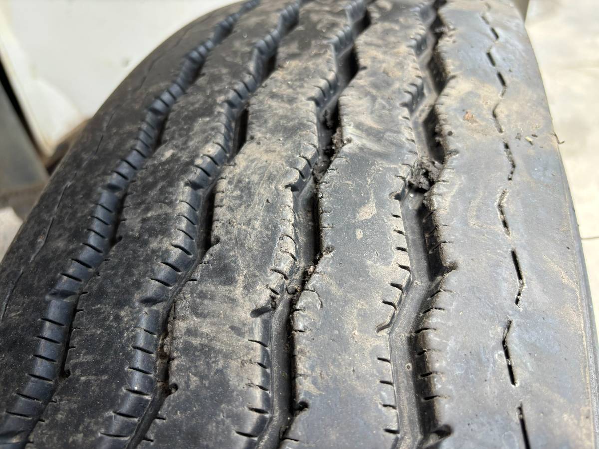 Freightliner-fl70-diesel-1995-white-29