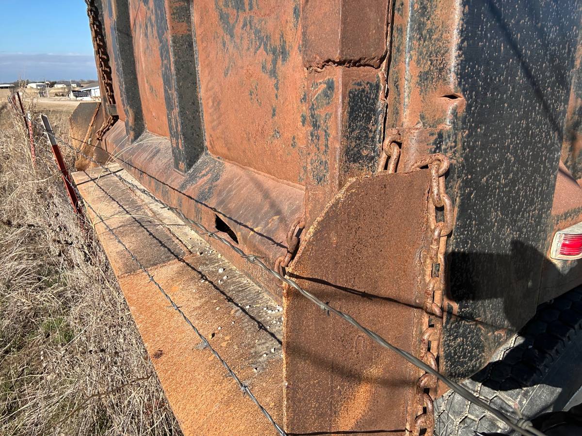 Freightliner-fld-diesel-1995-white-9