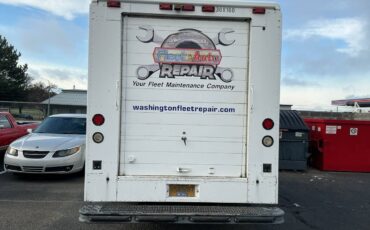 Freightliner-mt45-diesel-1994-white-2