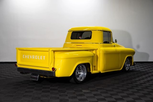 GMC-1500-1957-Pickup-10