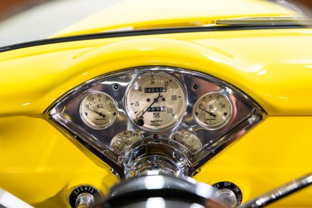 GMC-1500-1957-Pickup-37