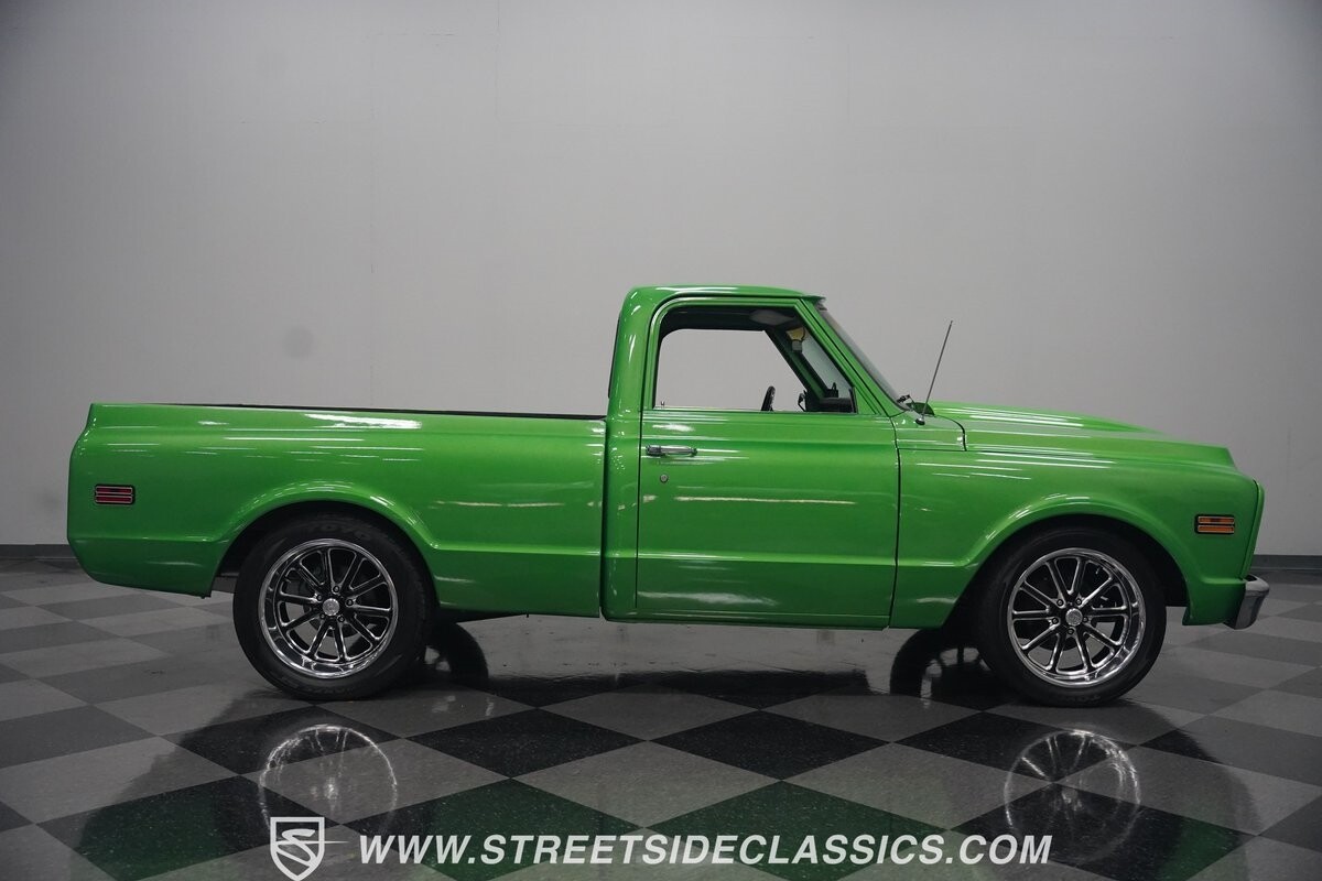 GMC-C1500-1971-Pickup-Truck-17