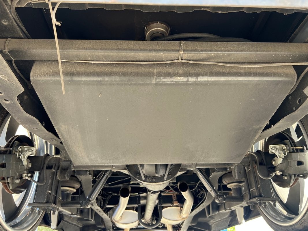 GMC-C1500-1983-Standard-Cab-Pickup-23