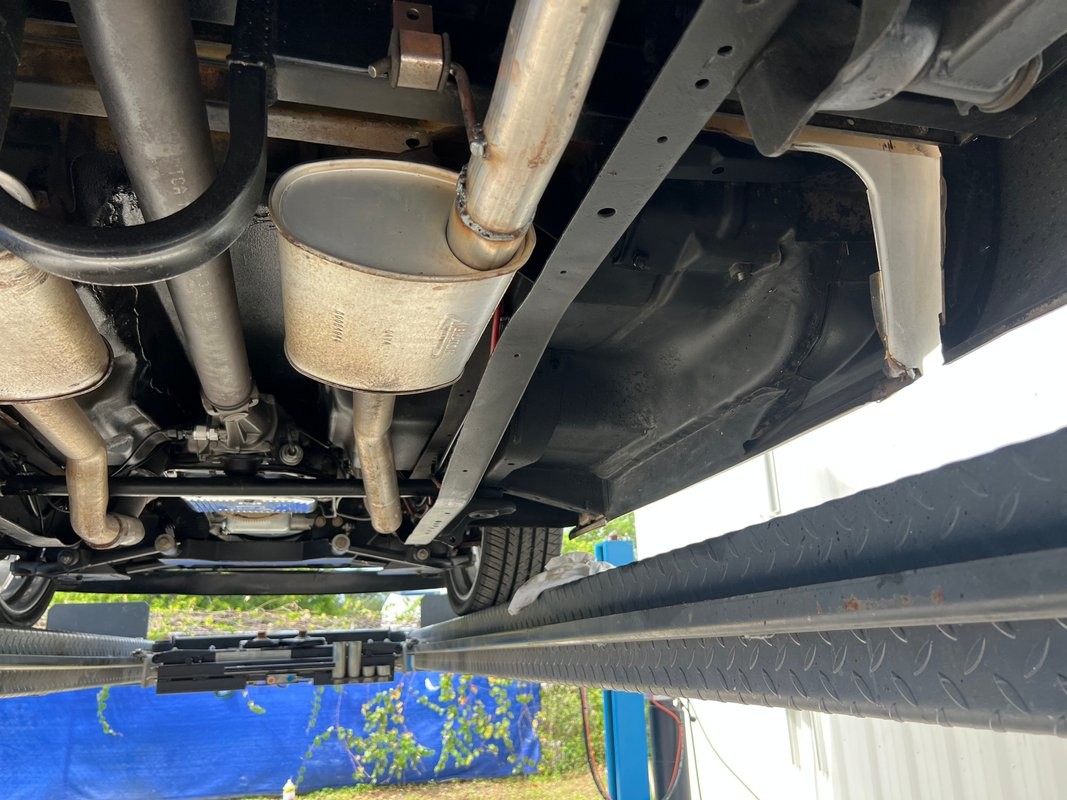 GMC-C1500-1983-Standard-Cab-Pickup-25