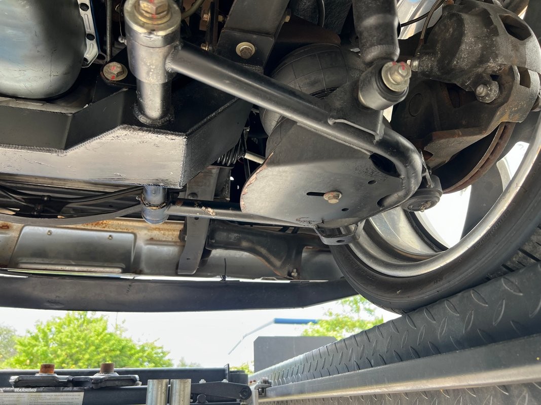 GMC-C1500-1983-Standard-Cab-Pickup-29