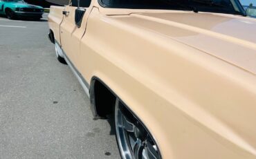 GMC-C1500-1983-Standard-Cab-Pickup-35