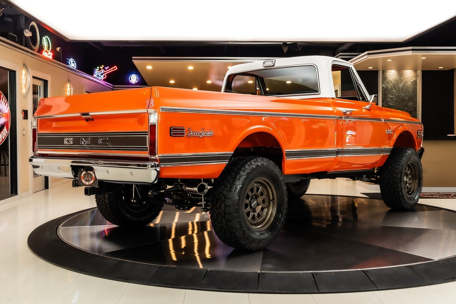 GMC-CK-1972-Pickup-Truck-12