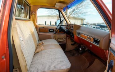 GMC-Classic-Sierra-15-1977-Pickup-Truck-12