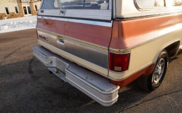 GMC-Classic-Sierra-15-1977-Pickup-Truck-26