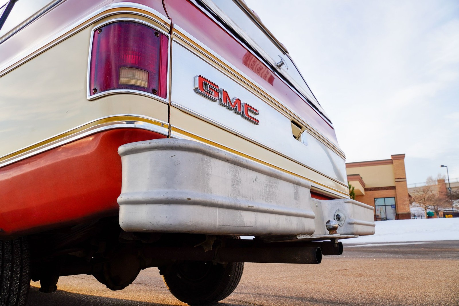 GMC-Classic-Sierra-15-1977-Pickup-Truck-27