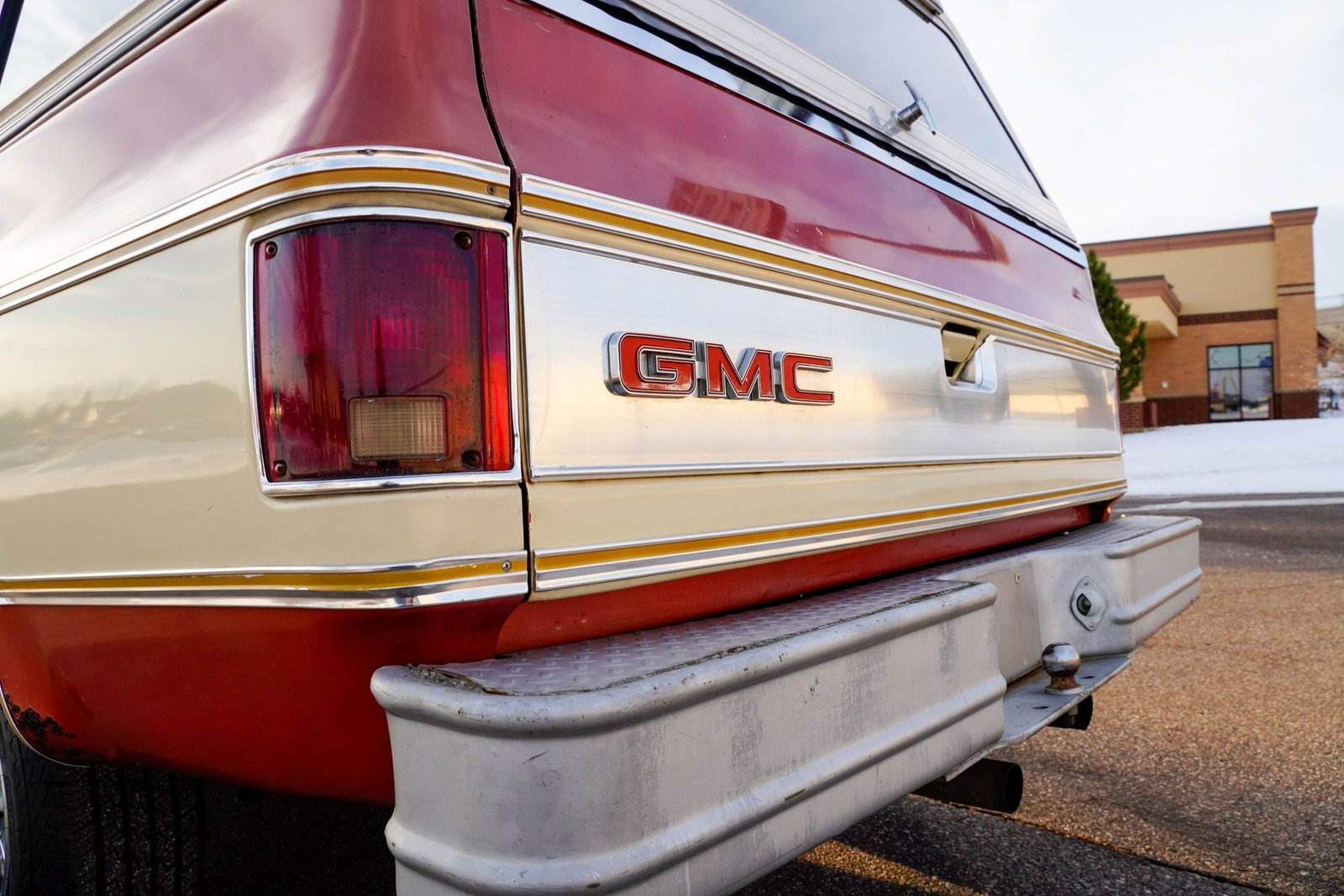 GMC-Classic-Sierra-15-1977-Pickup-Truck-28