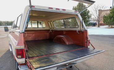 GMC-Classic-Sierra-15-1977-Pickup-Truck-37